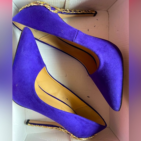 Size 9.5 royal purple pumps with gold detail - Picture 1 of 1